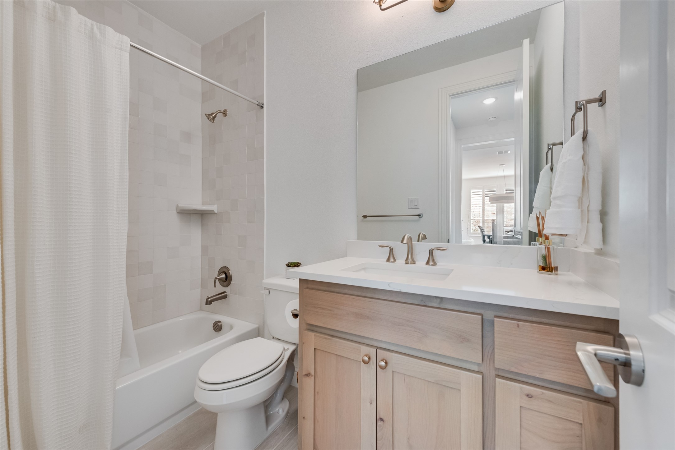 3308 Zenyatta Court