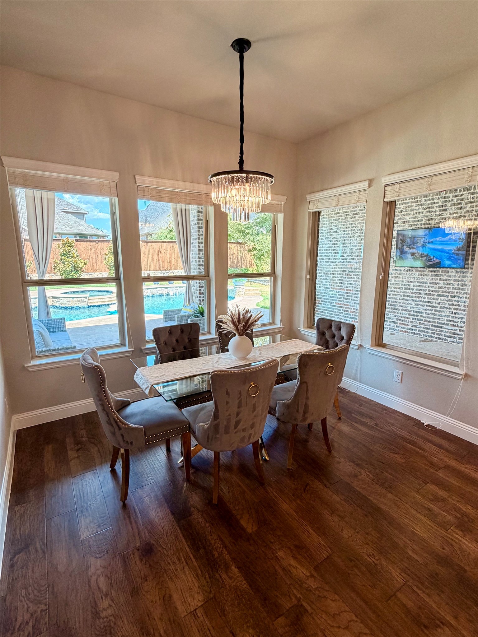2900 Vaquero Lane