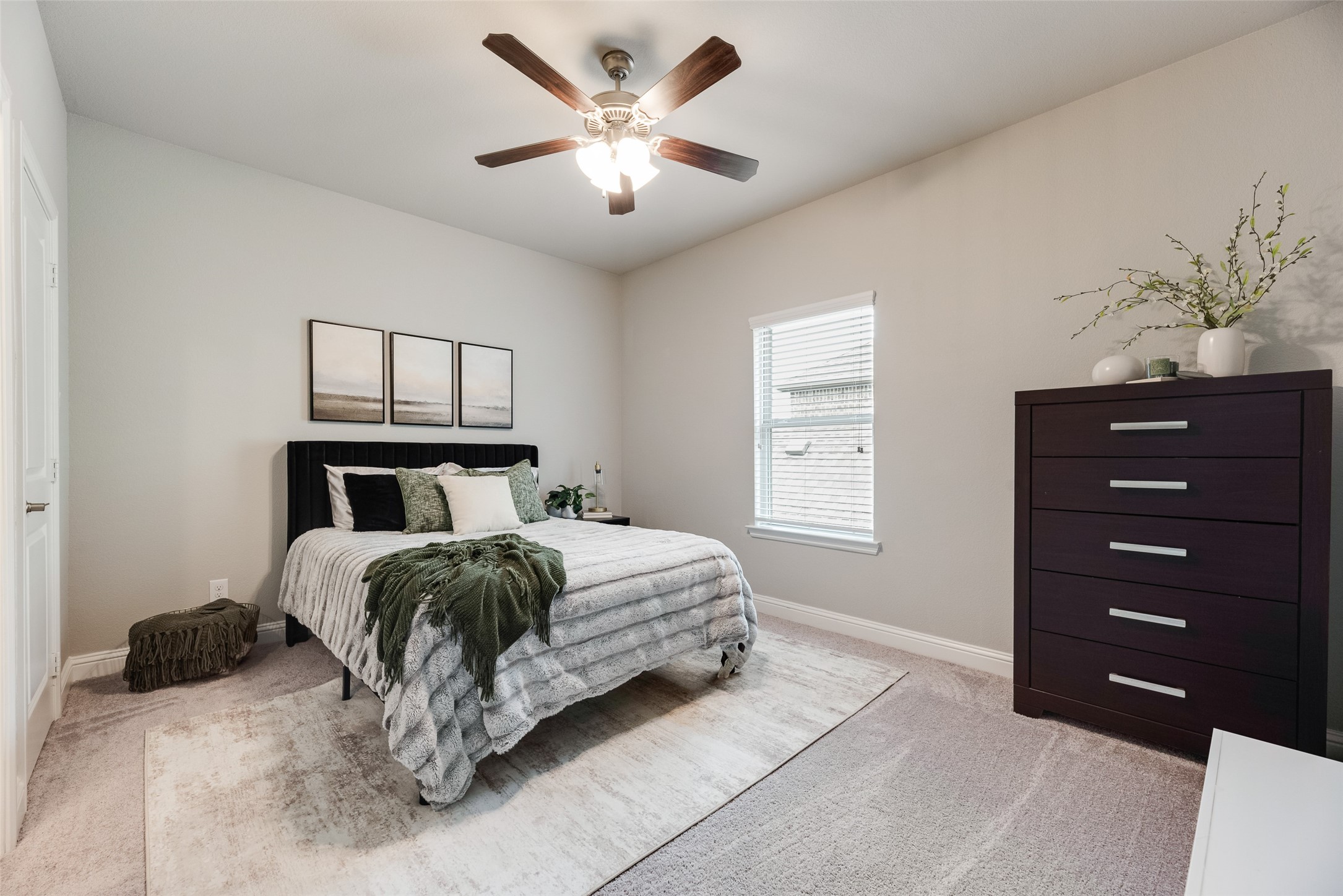 2900 Vaquero Lane