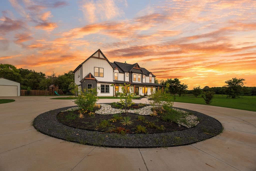 6677 County Road 619