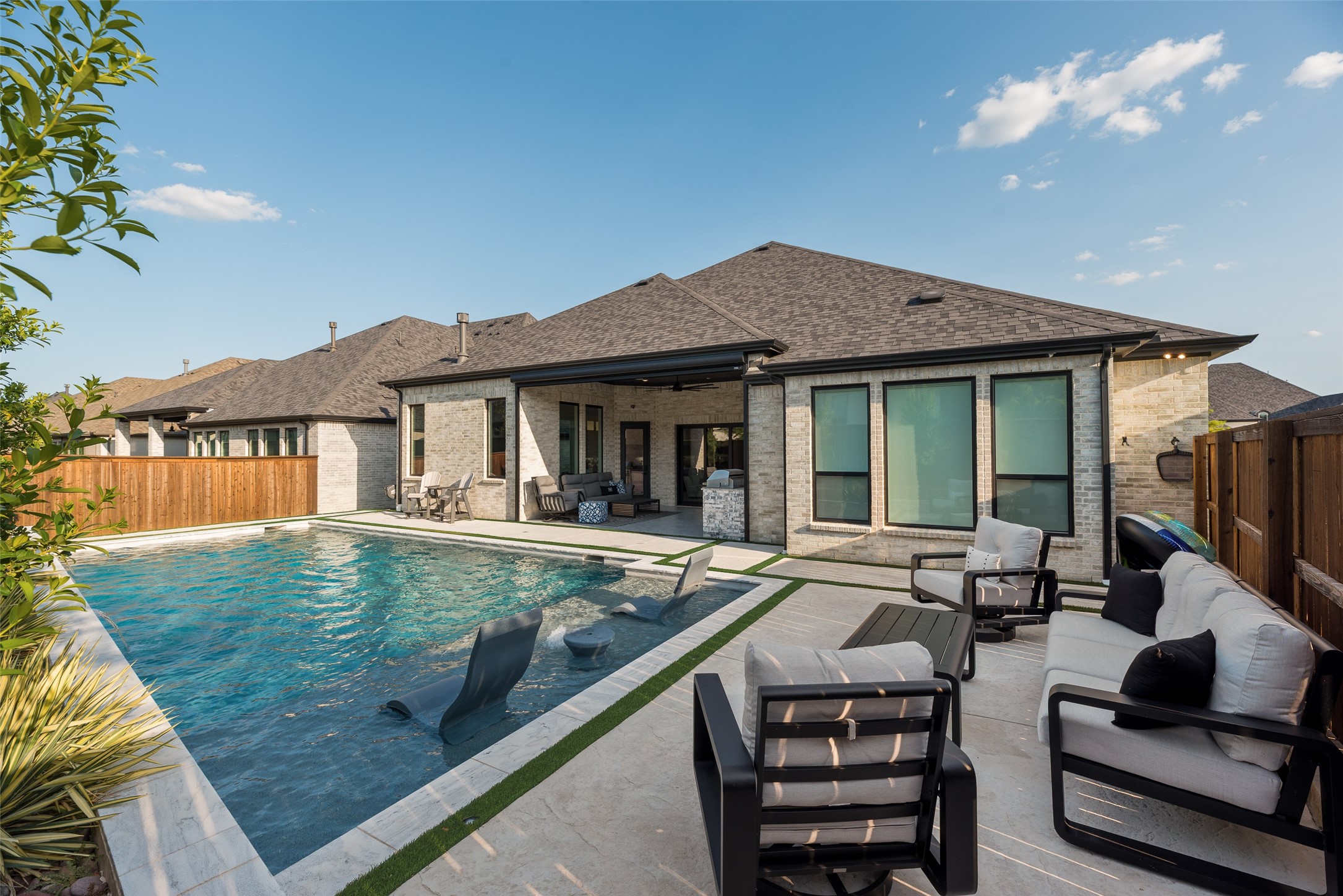 2414 Hawksbury Court