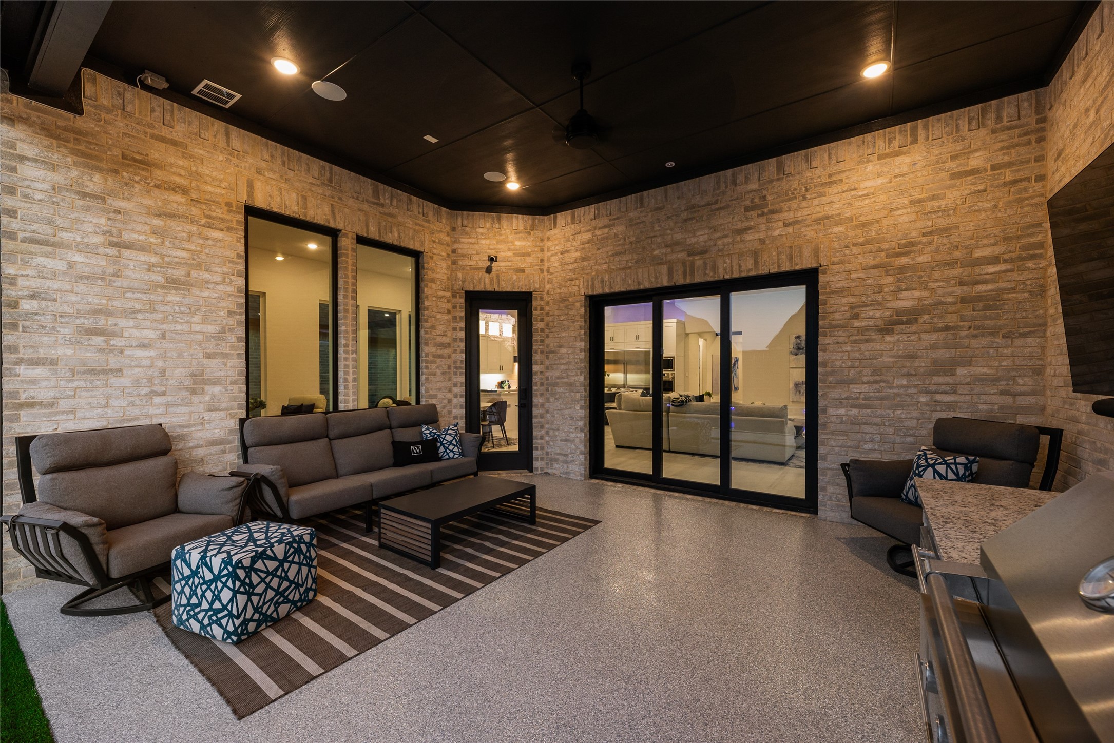 2414 Hawksbury Court