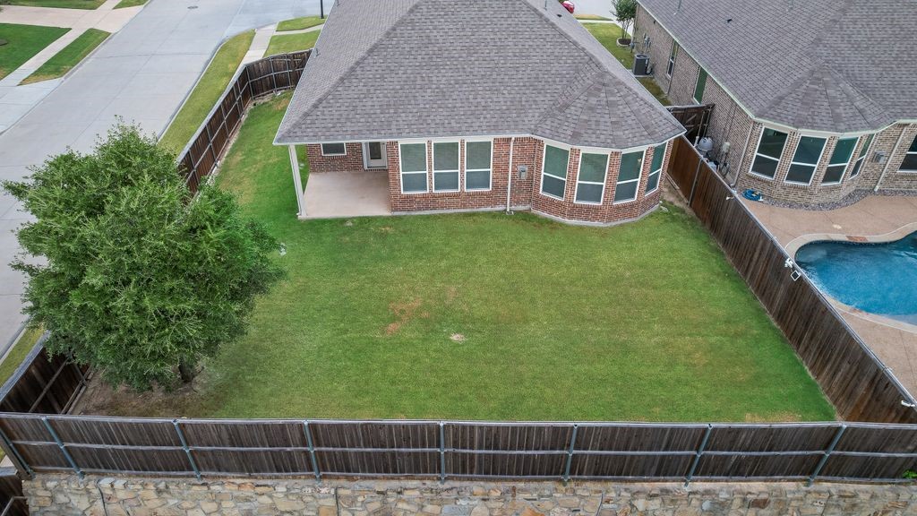 2913 Barnsley Drive