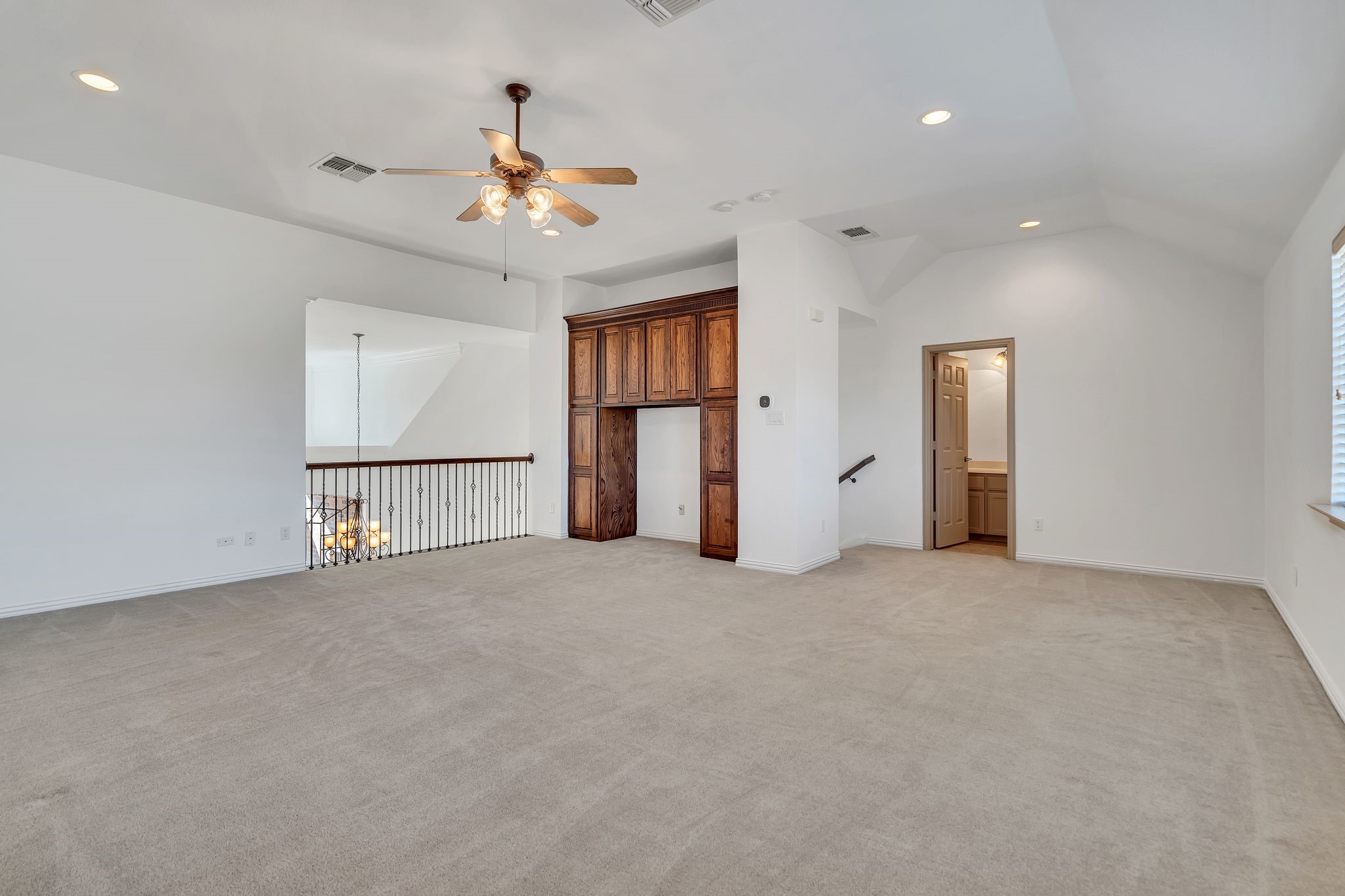 350 Pine Valley Drive