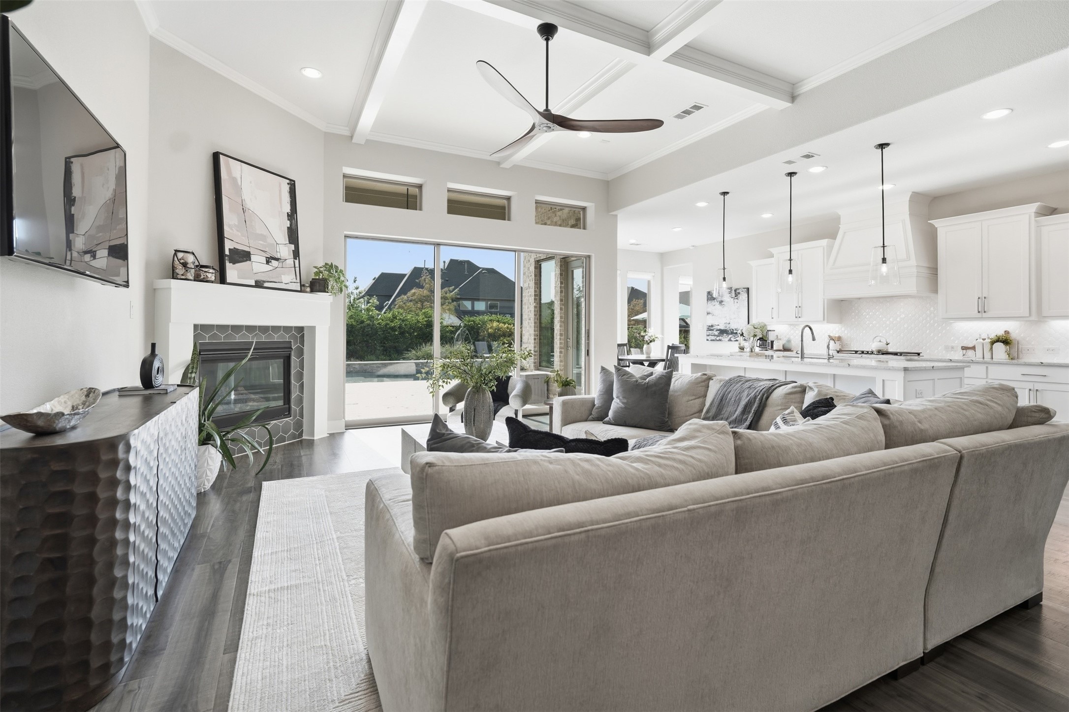 3208 Alexandra Lane