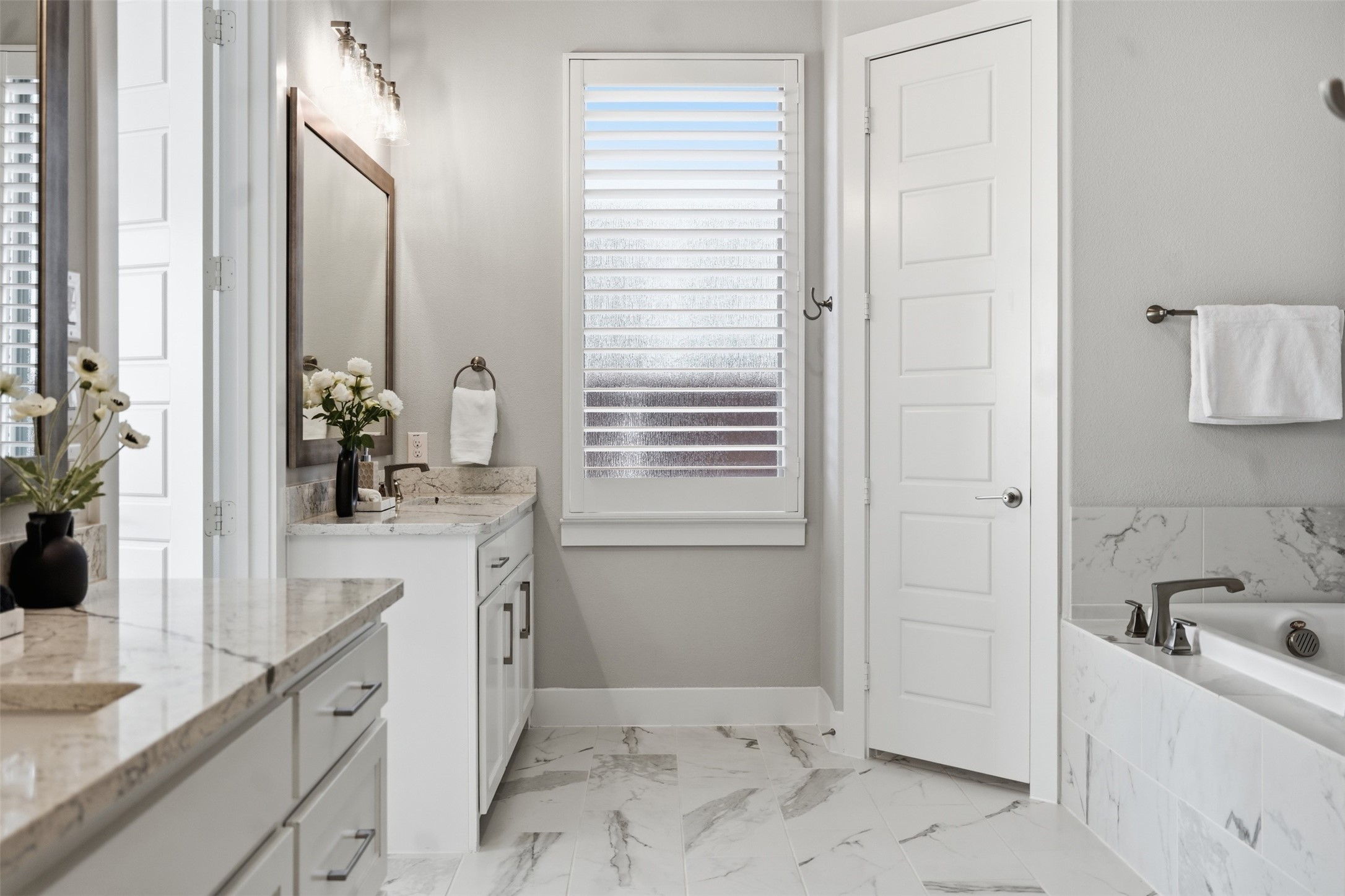 3208 Alexandra Lane