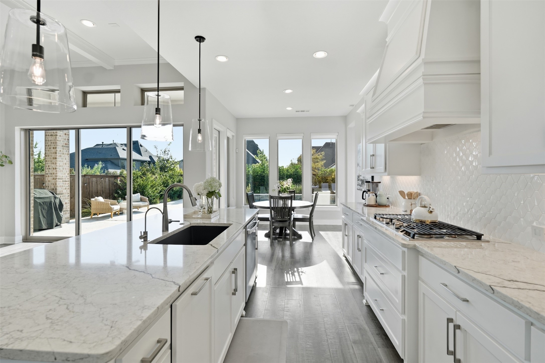 3208 Alexandra Lane