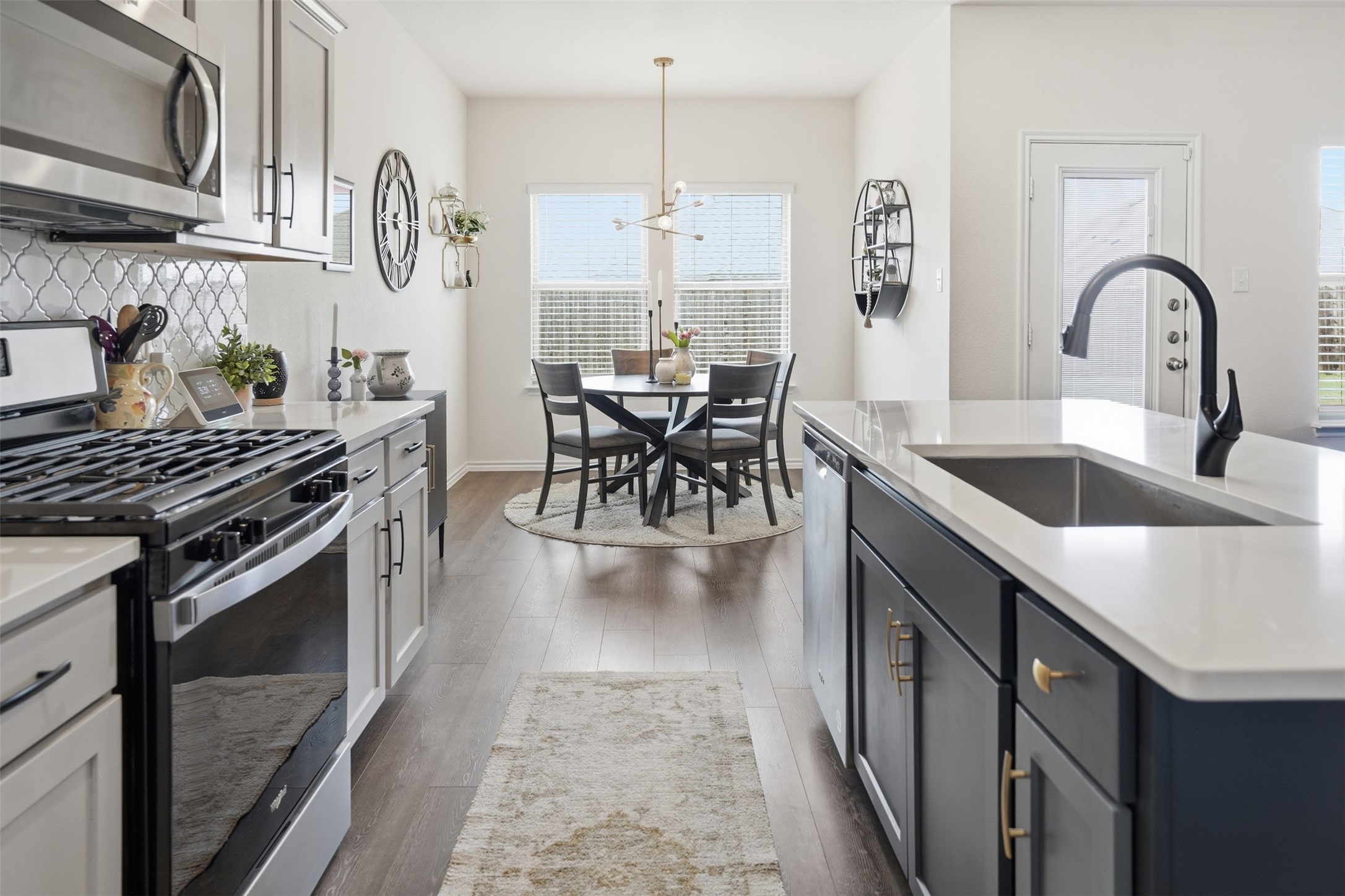1102 Emerald Gate Drive