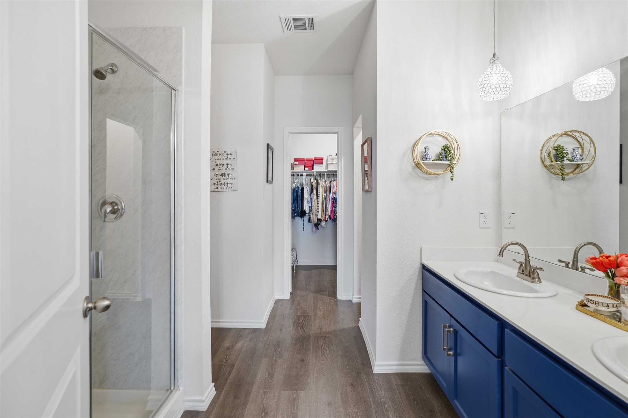 1102 Emerald Gate Drive