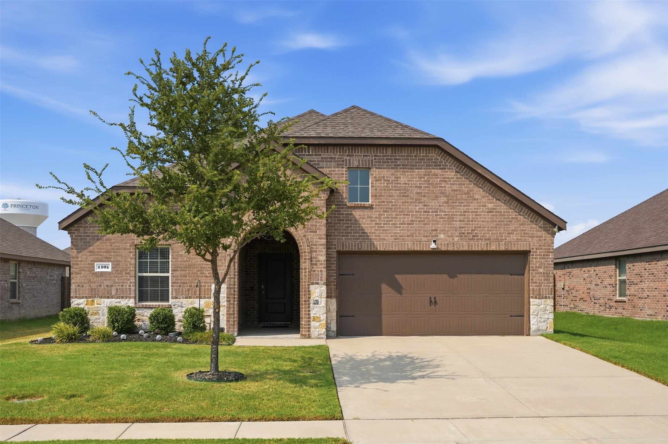 1102 Emerald Gate Drive