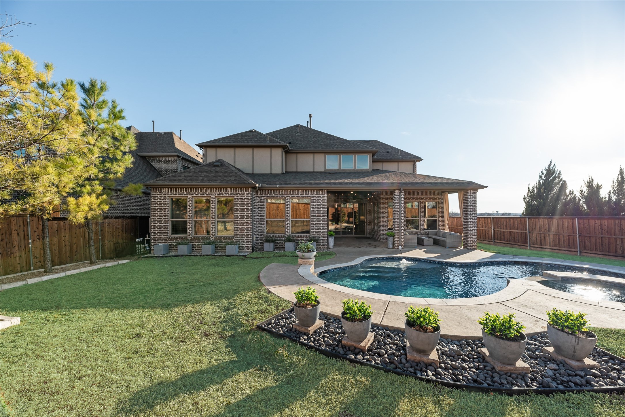 2900 Vaquero Lane