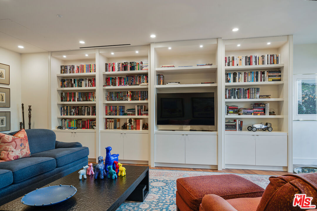 10580 Wilshire Blvd Unit: 91