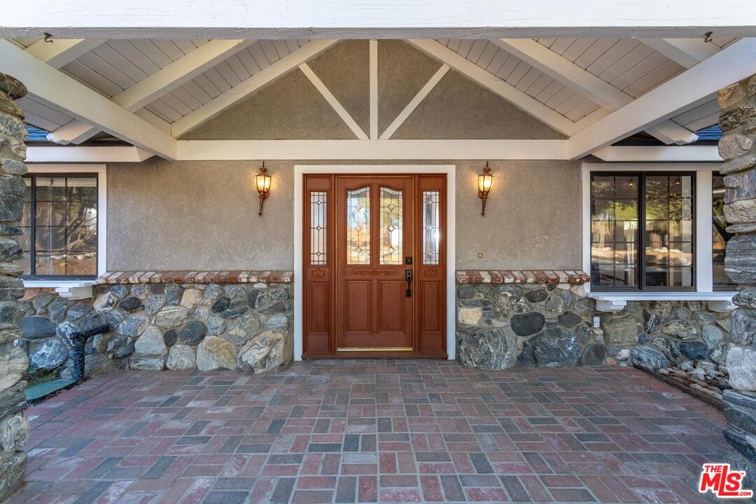 29243 Piani Rd