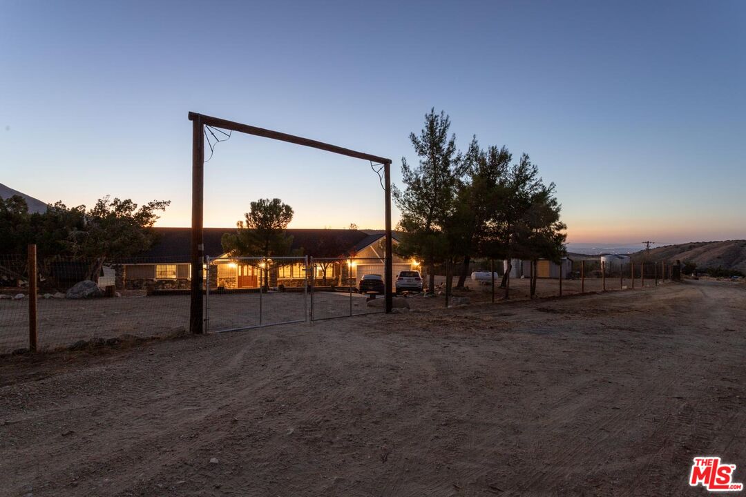 29243 Piani Rd