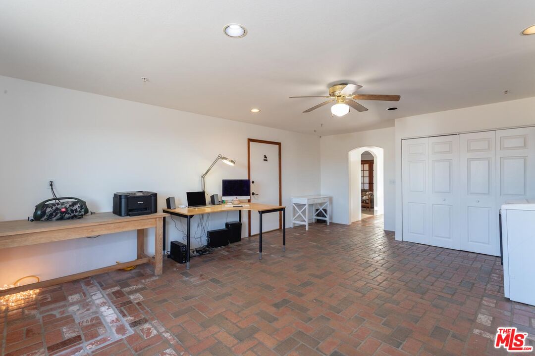 29243 Piani Rd