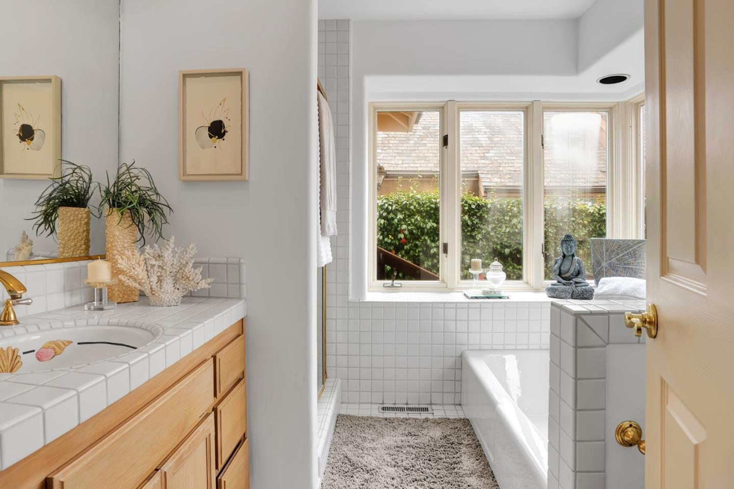 0 San Antonio 2SE of 10th Avenue