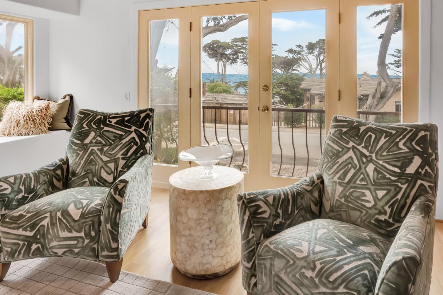 0 San Antonio 2SE of 10th Avenue