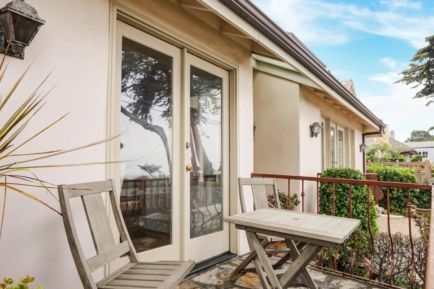 0 San Antonio 2SE of 10th Avenue