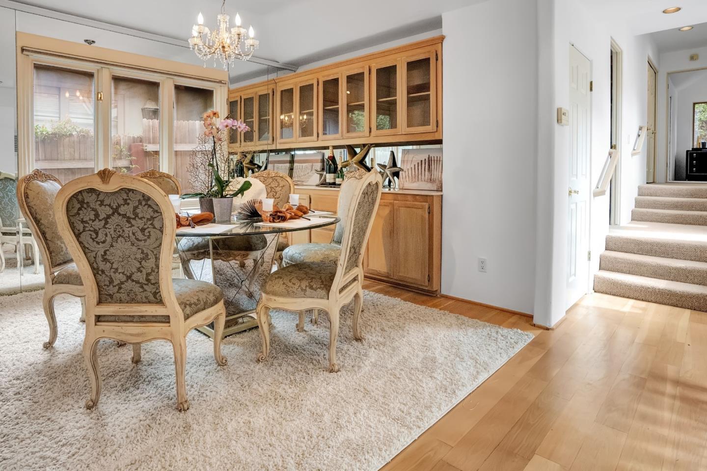 0 San Antonio 2SE of 10th Avenue