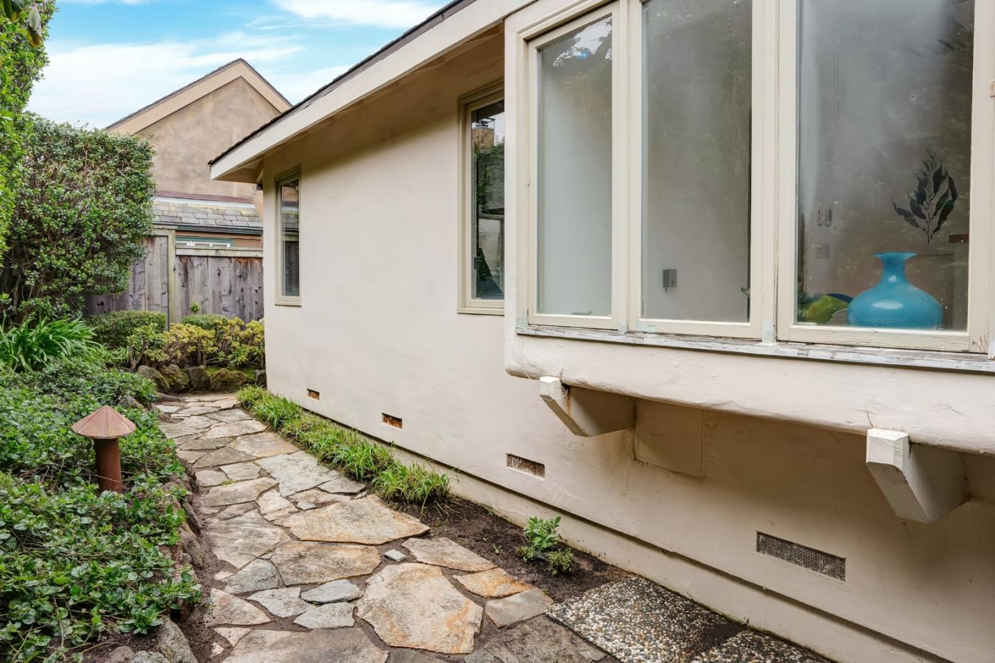 0 San Antonio 2SE of 10th Avenue