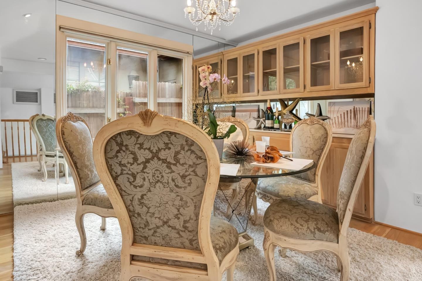 0 San Antonio 2SE of 10th Avenue