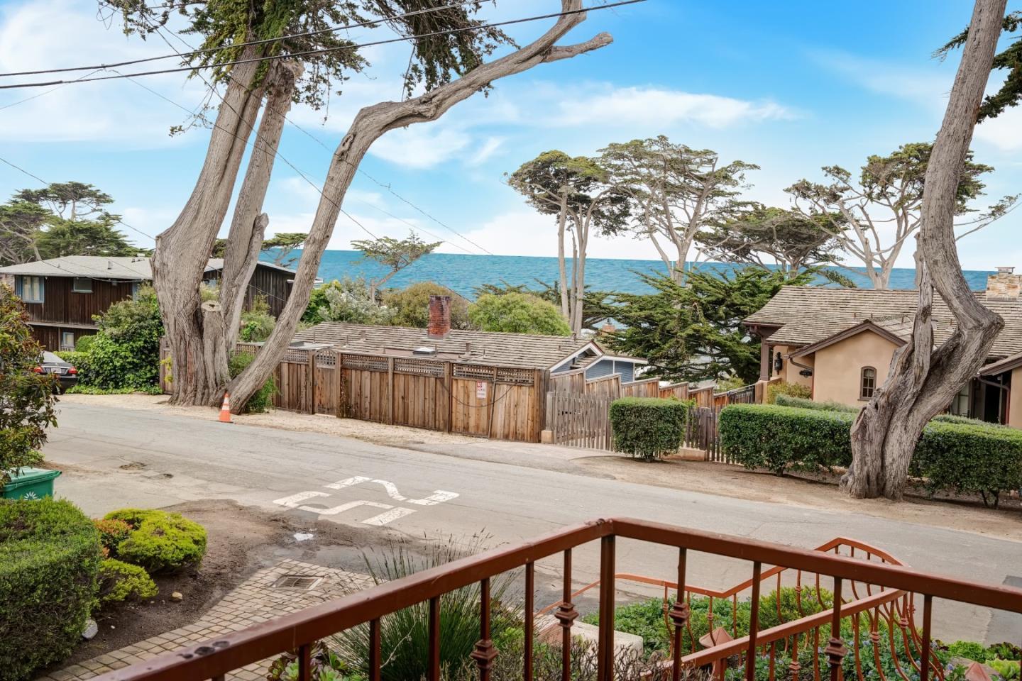 0 San Antonio 2SE of 10th Avenue