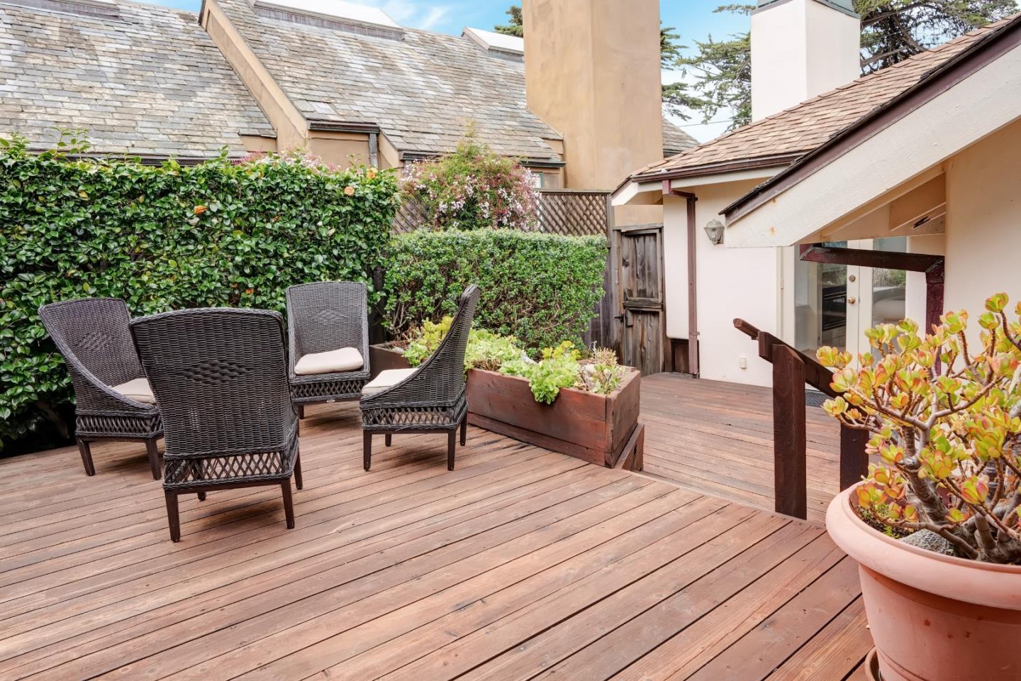 0 San Antonio 2SE of 10th Avenue