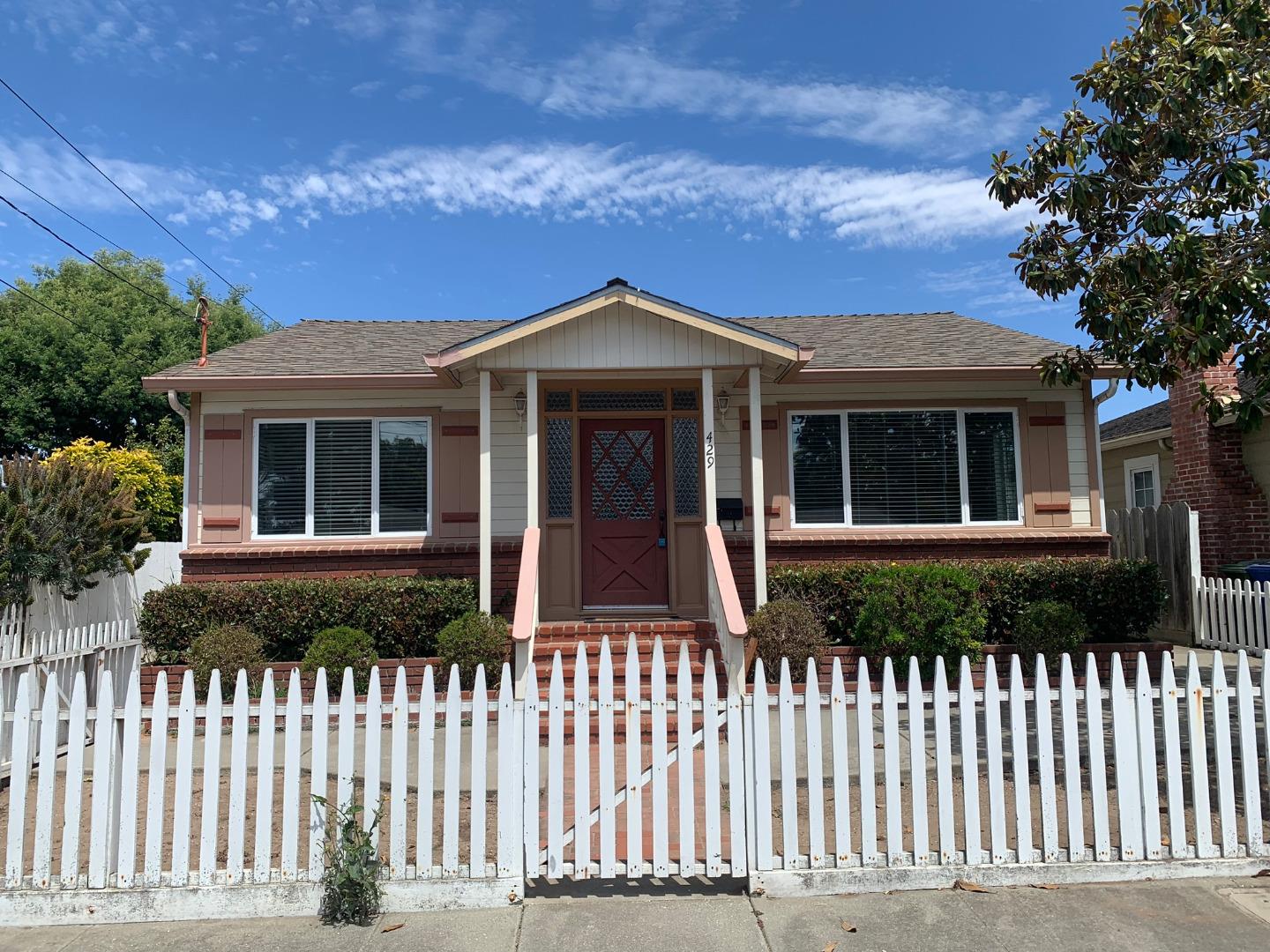 429 Palo Verde Avenue
