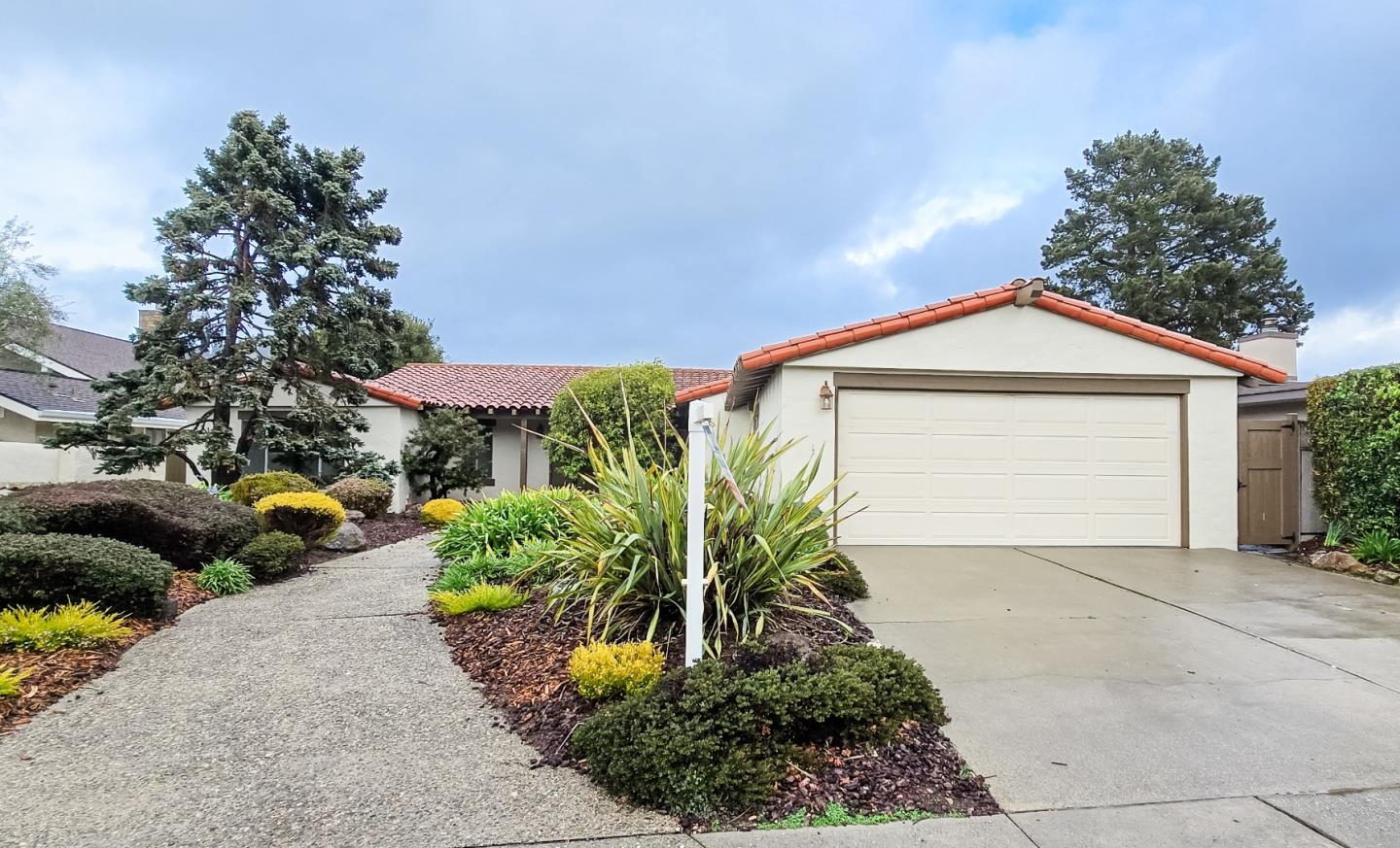 7053 Valley Greens Circle