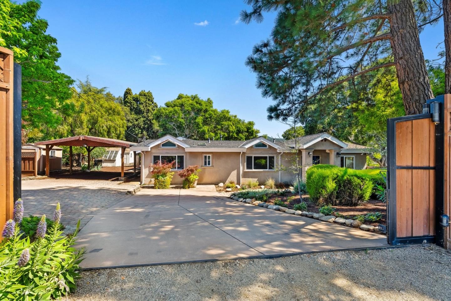 75 Poppy Road