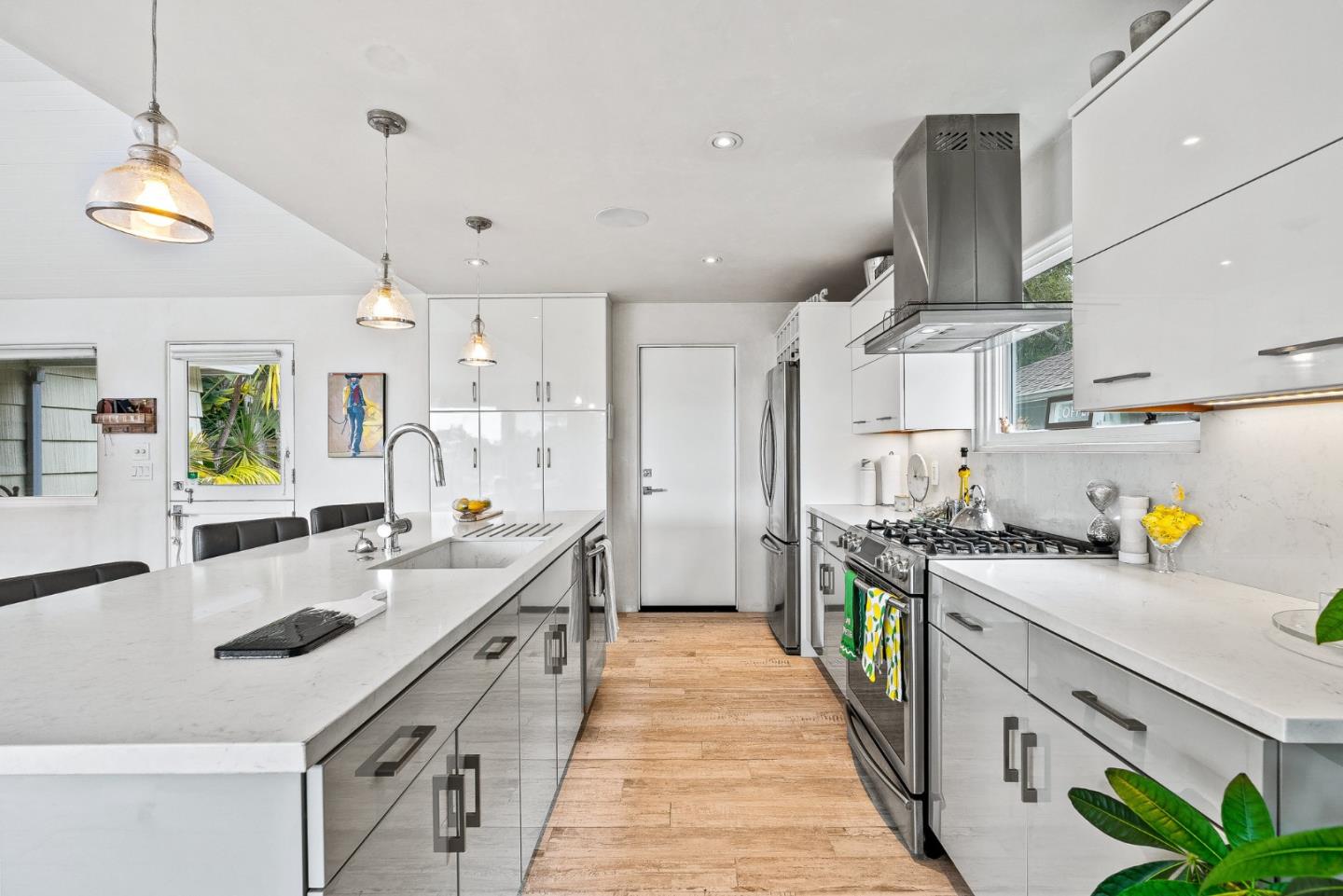 7th 2SW Forest Avenue