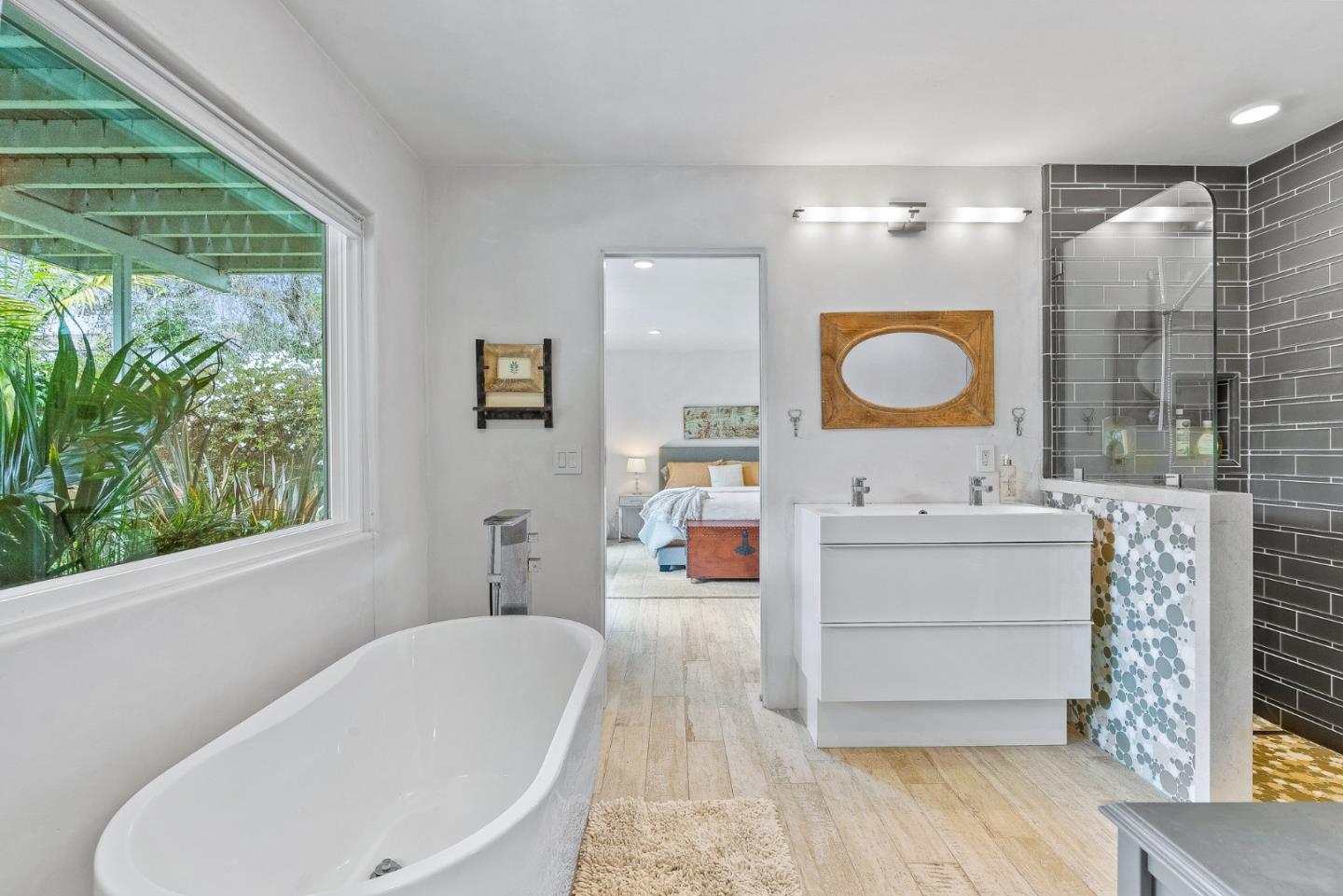 7th 2SW Forest Avenue