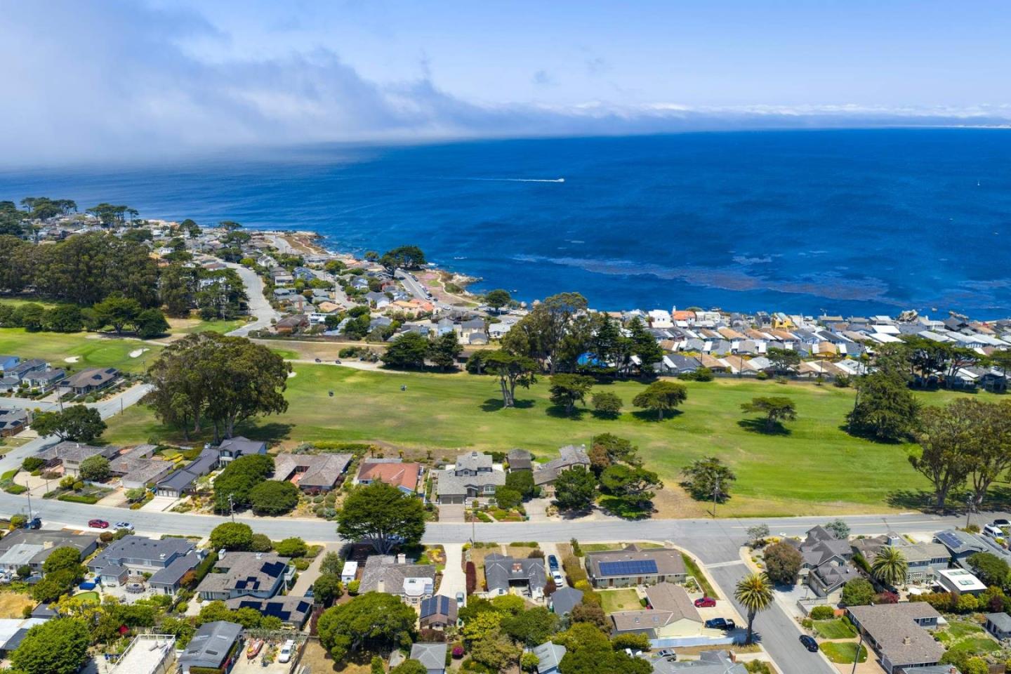 836 Jewell Avenue