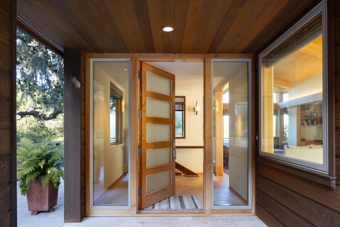 5473 Quail Meadows Drive