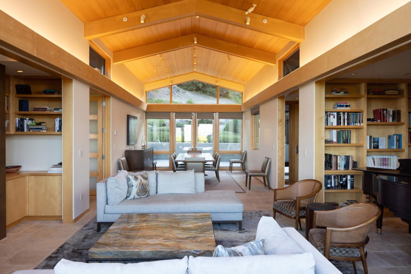 5473 Quail Meadows Drive