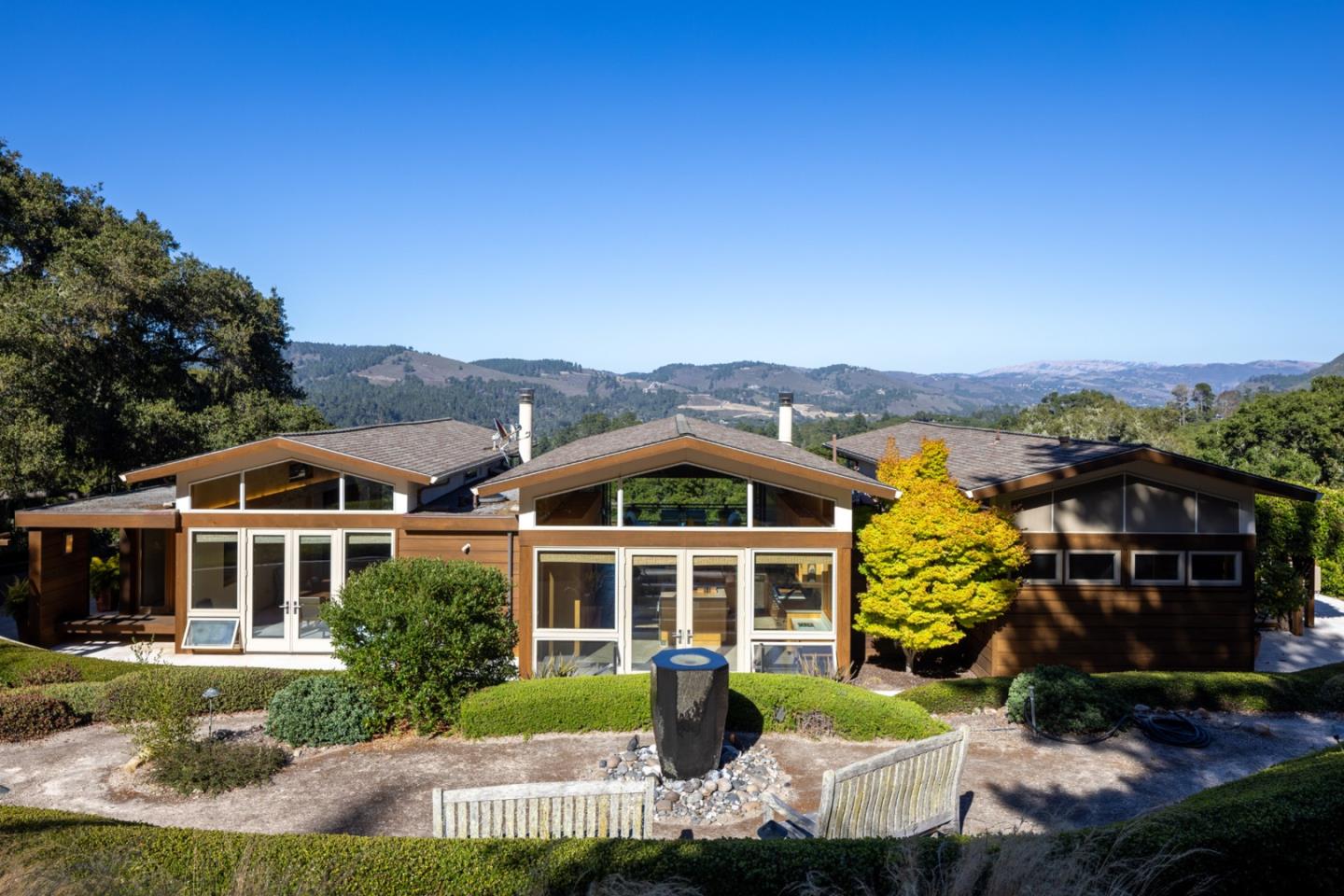 5473 Quail Meadows Drive