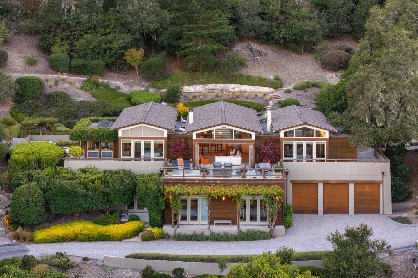 5473 Quail Meadows Drive