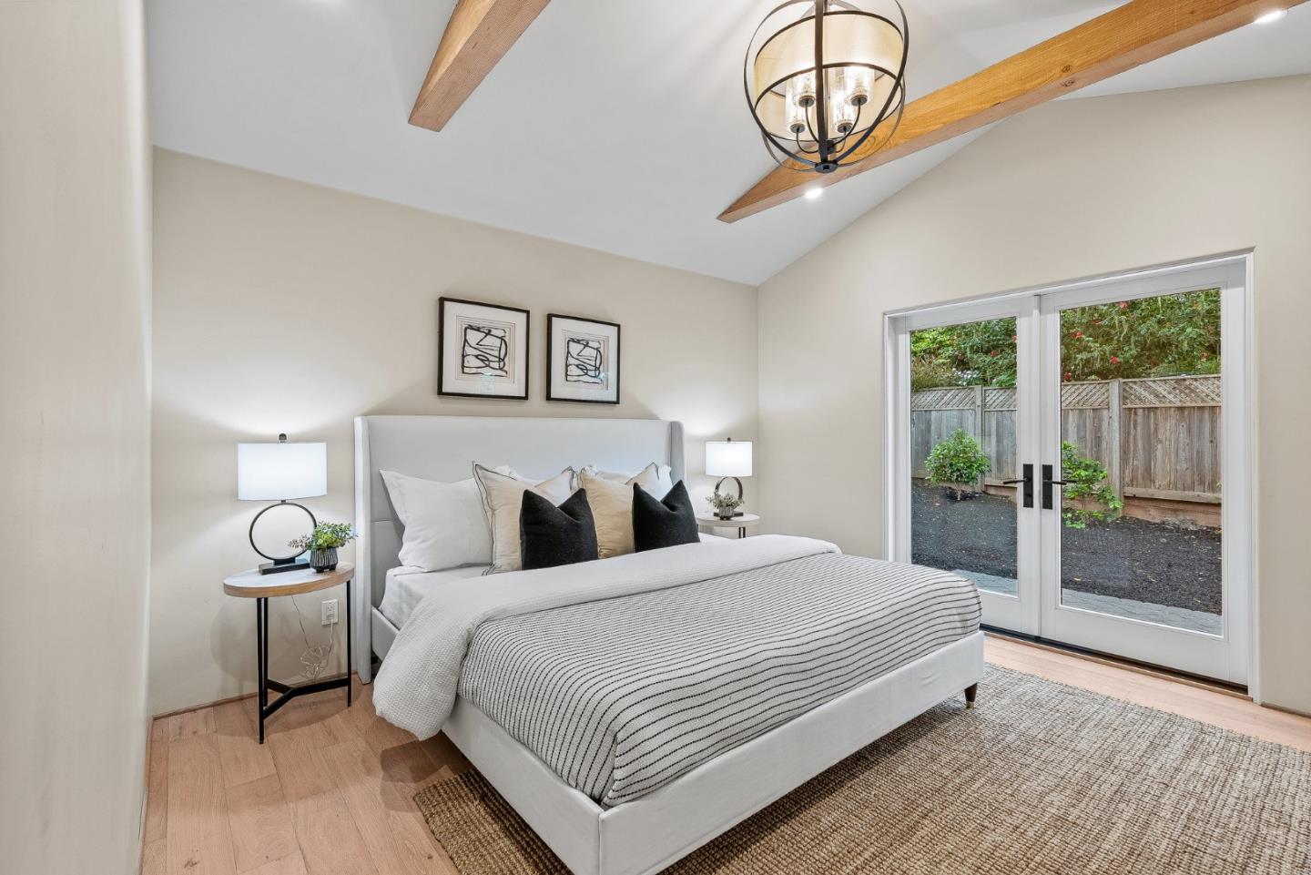 2869 Forest Lodge Road