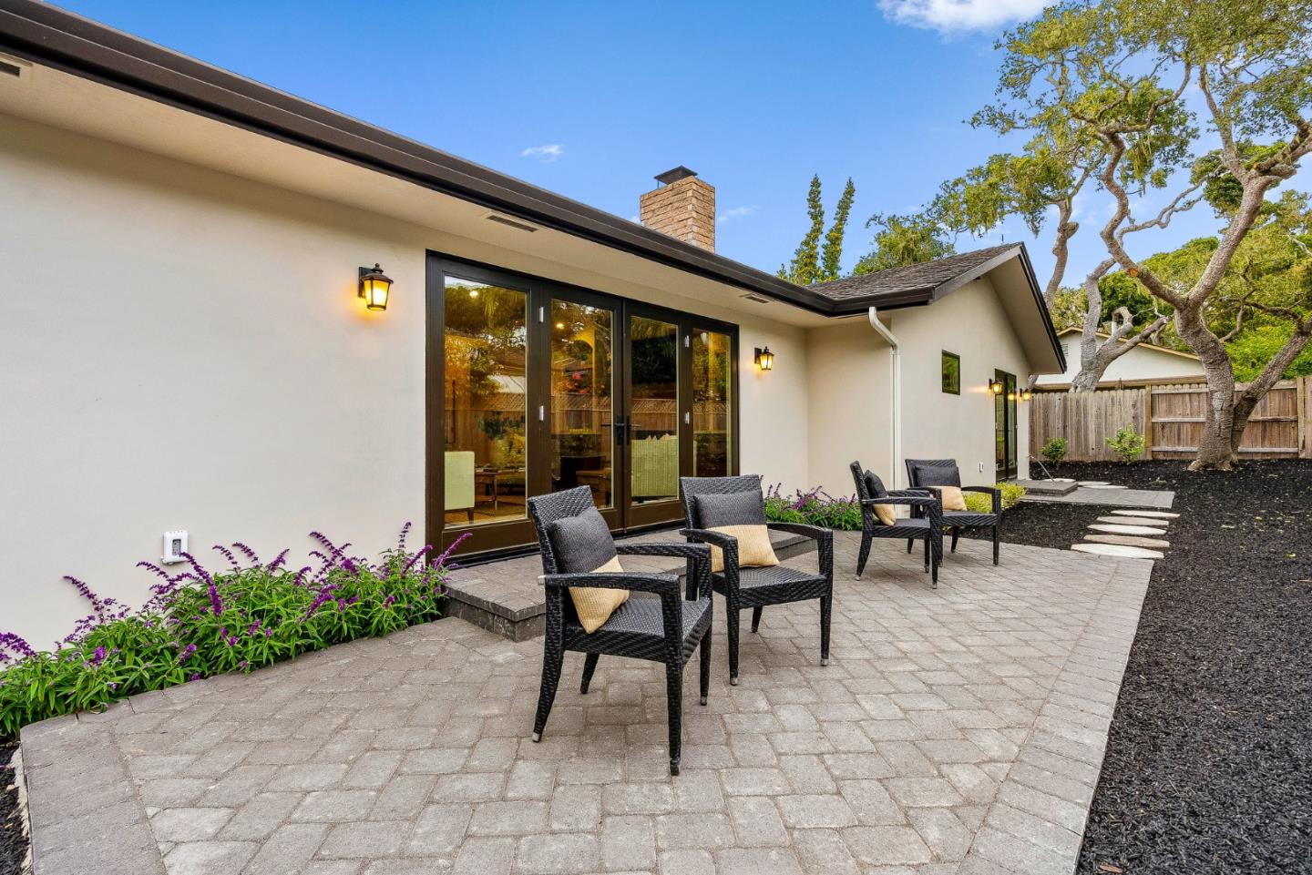 2869 Forest Lodge Road