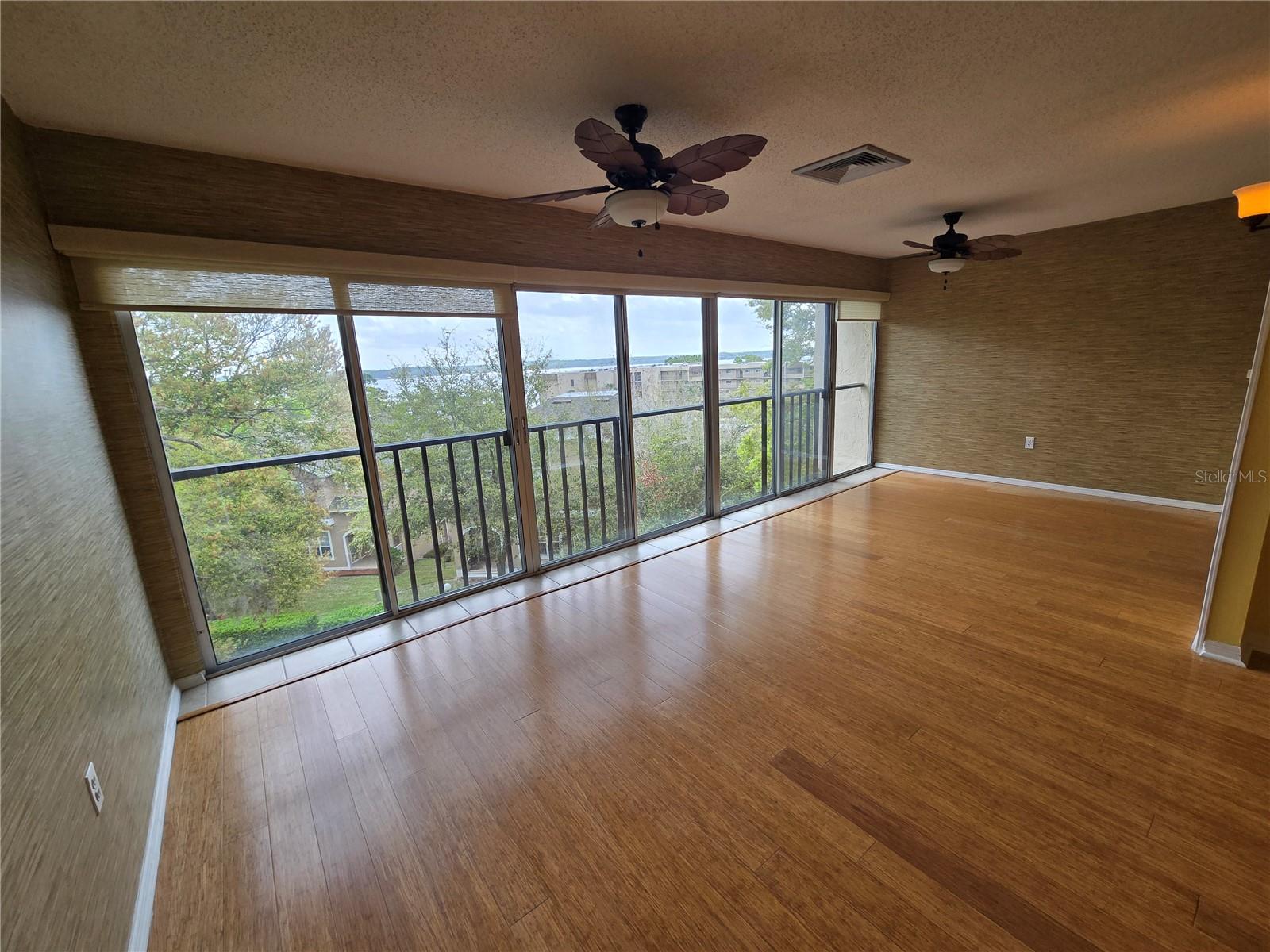 90 S HIGHLAND AVE #423