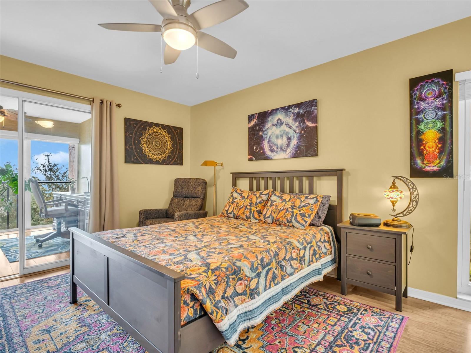 90 S HIGHLAND AVE #423