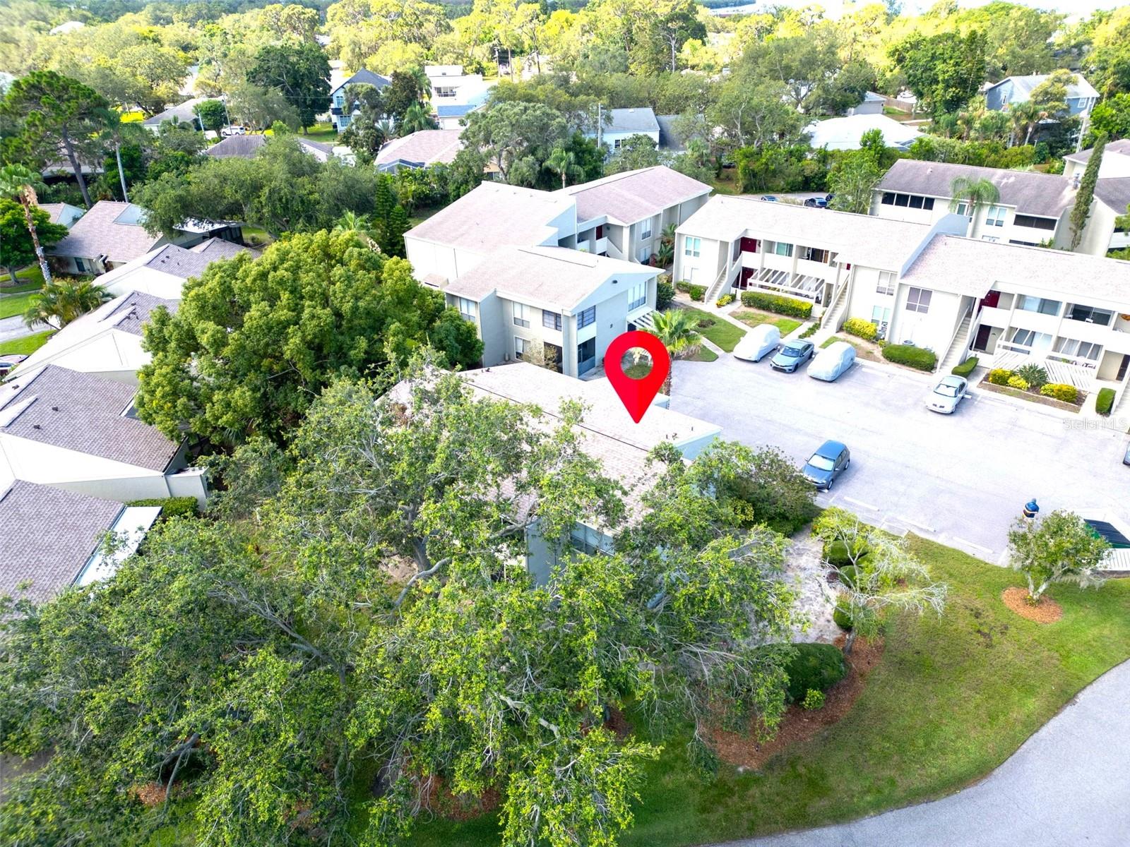 401 WINDRUSH BAY DR