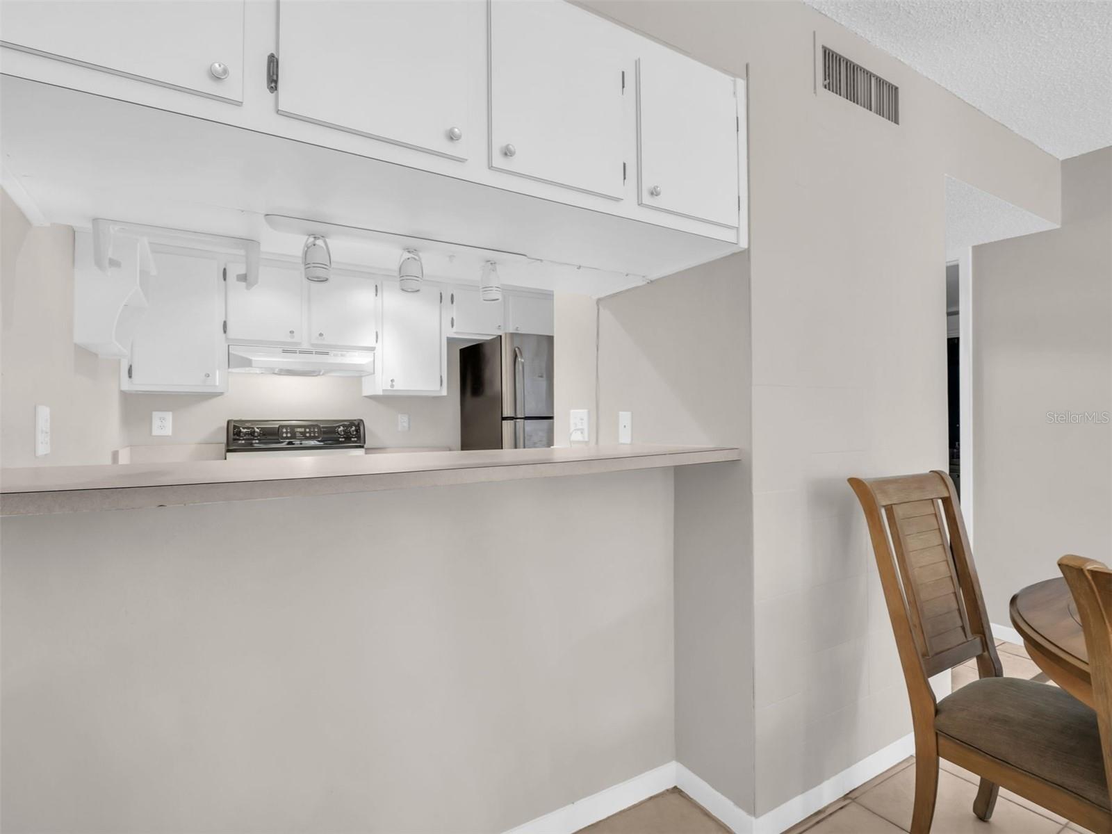 401 WINDRUSH BAY DR