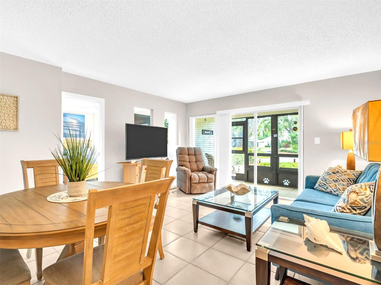 401 WINDRUSH BAY DR