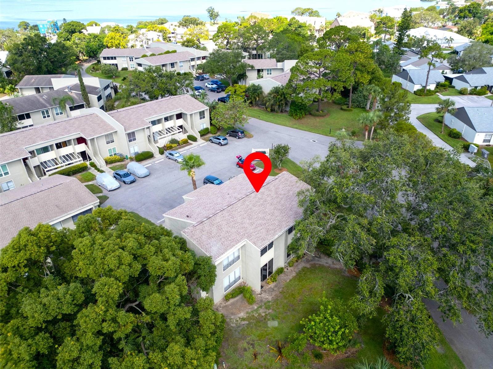 401 WINDRUSH BAY DR