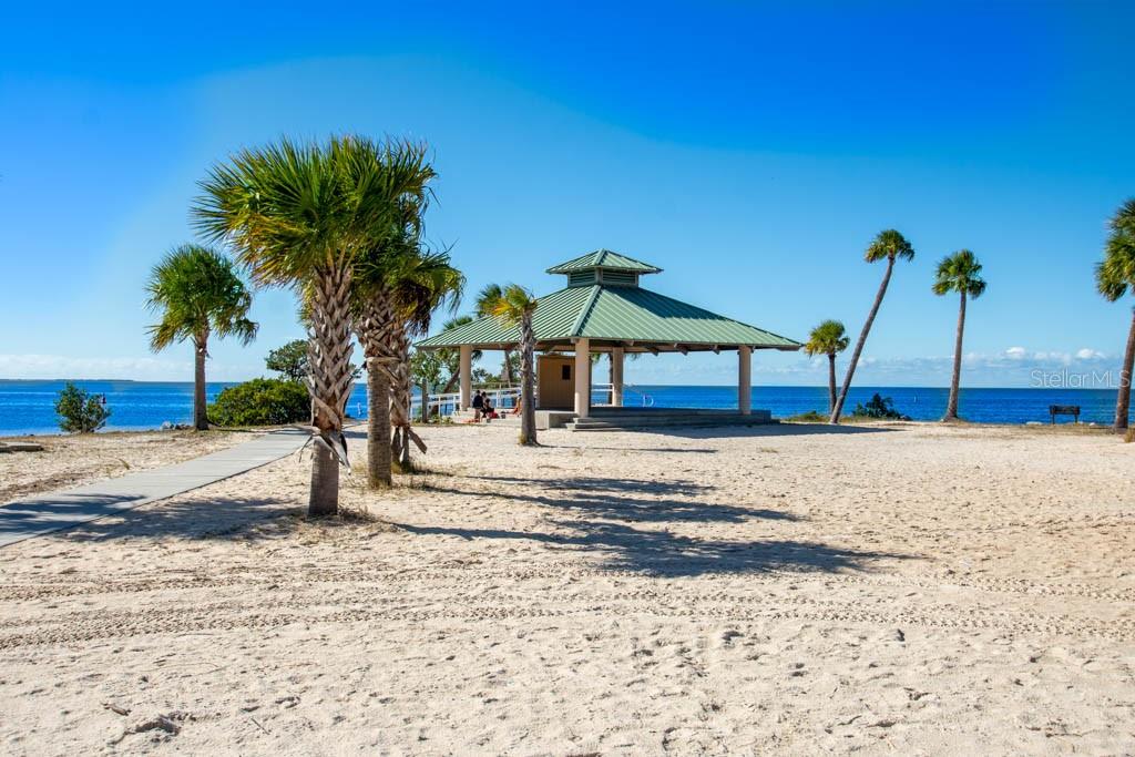 401 WINDRUSH BAY DR