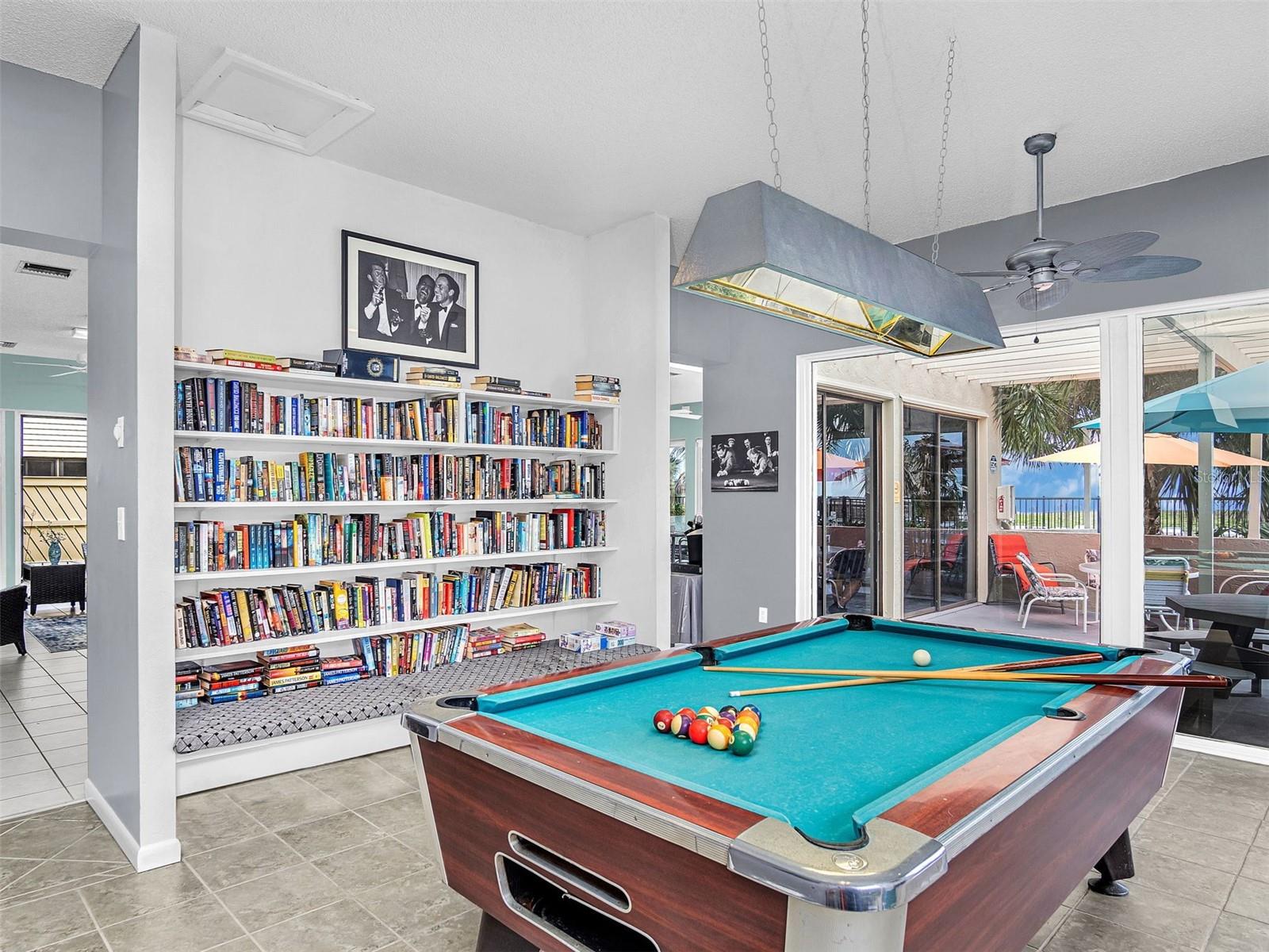 401 WINDRUSH BAY DR