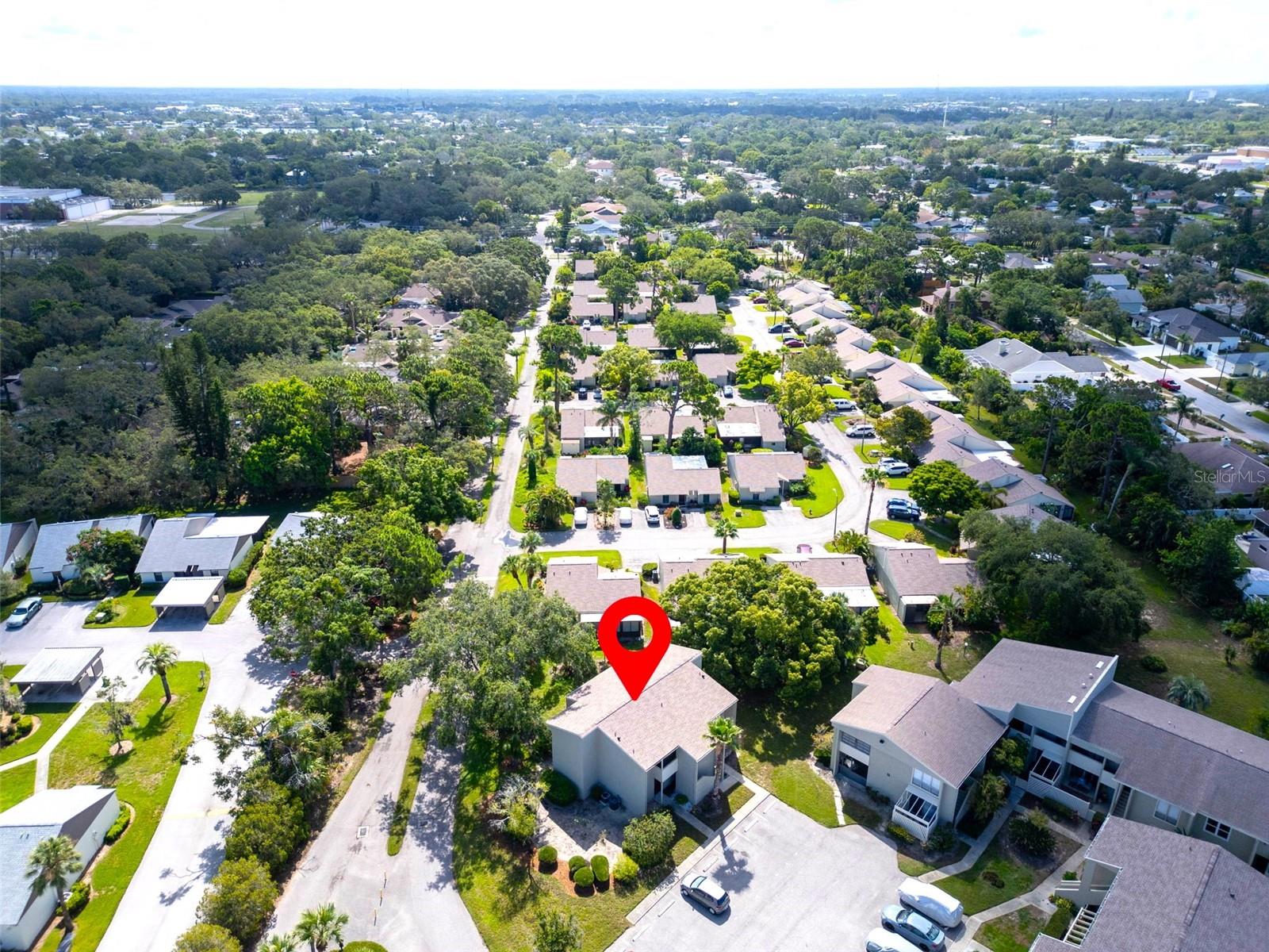 401 WINDRUSH BAY DR