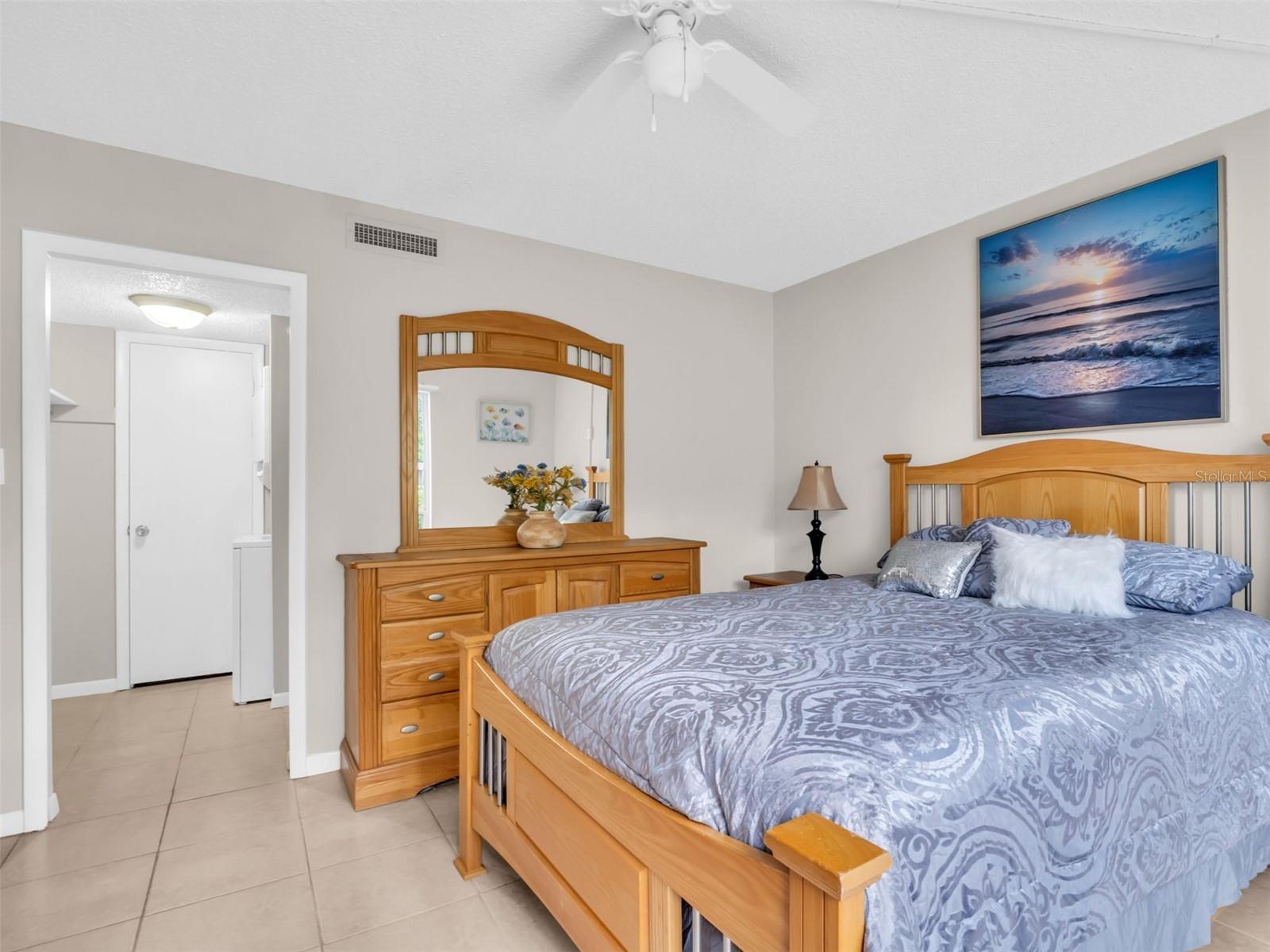 401 WINDRUSH BAY DR