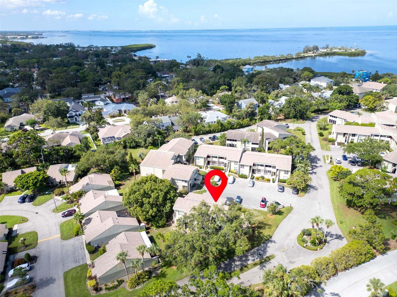 401 WINDRUSH BAY DR